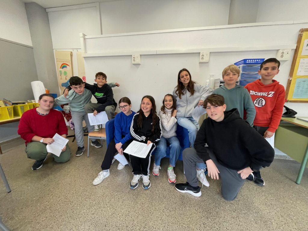  Escola Salvador Espriu Empezamos RetoTech 2020 2021